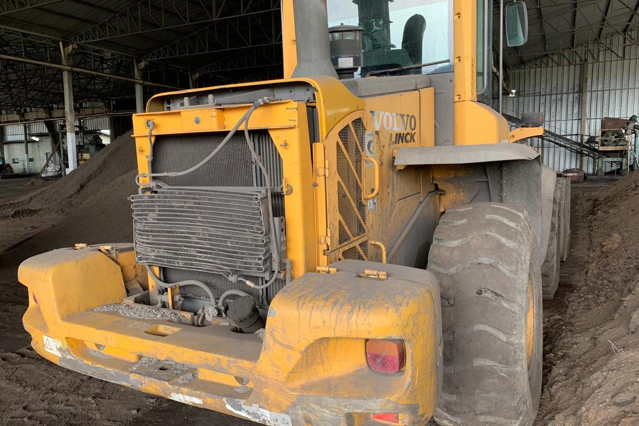 Volvo L90F - 07/07 10
