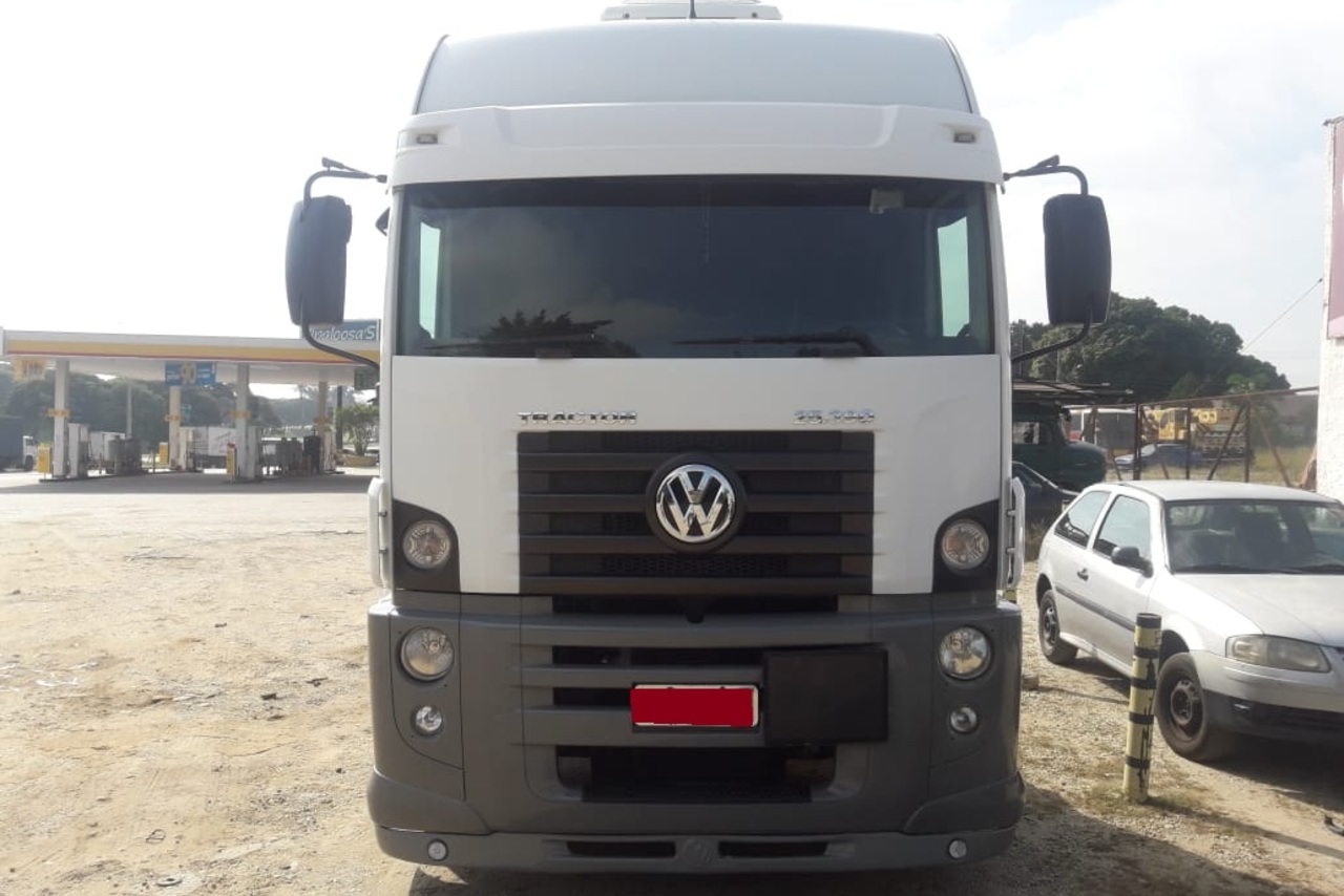 Volkswagen 25 390 - 14/14 16