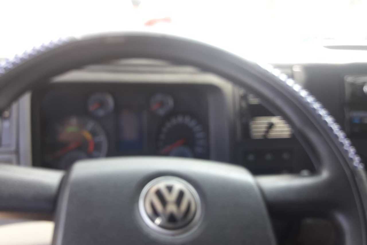 Volkswagen 25 390 - 14/14 17
