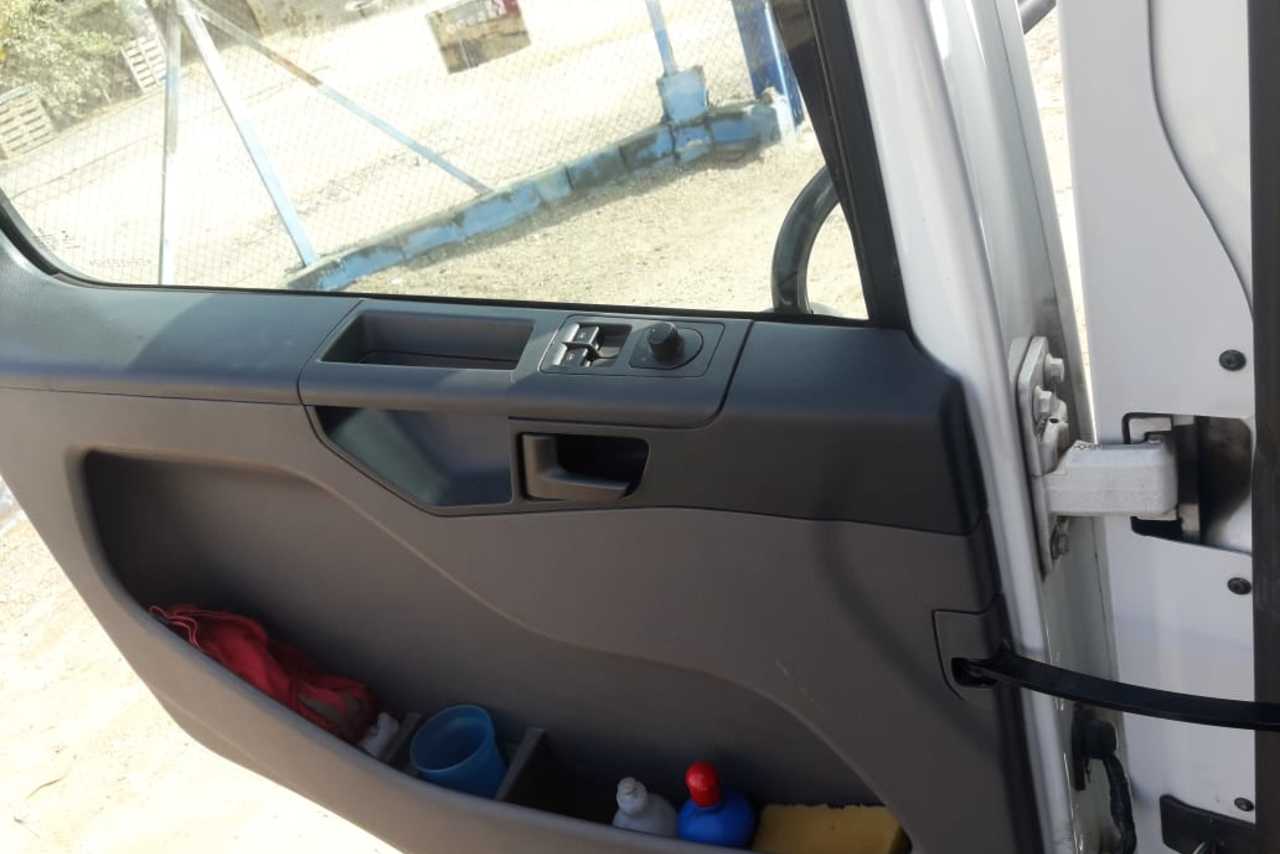 Volkswagen 25 390 - 14/14 18