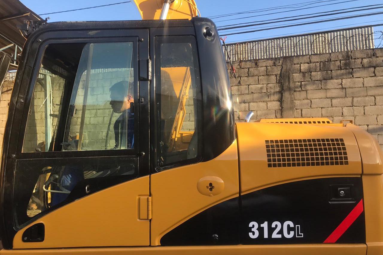 Caterpillar 320CL - 08/08 12