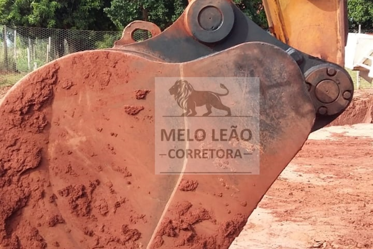 Hyundai R250 - 09/09 4