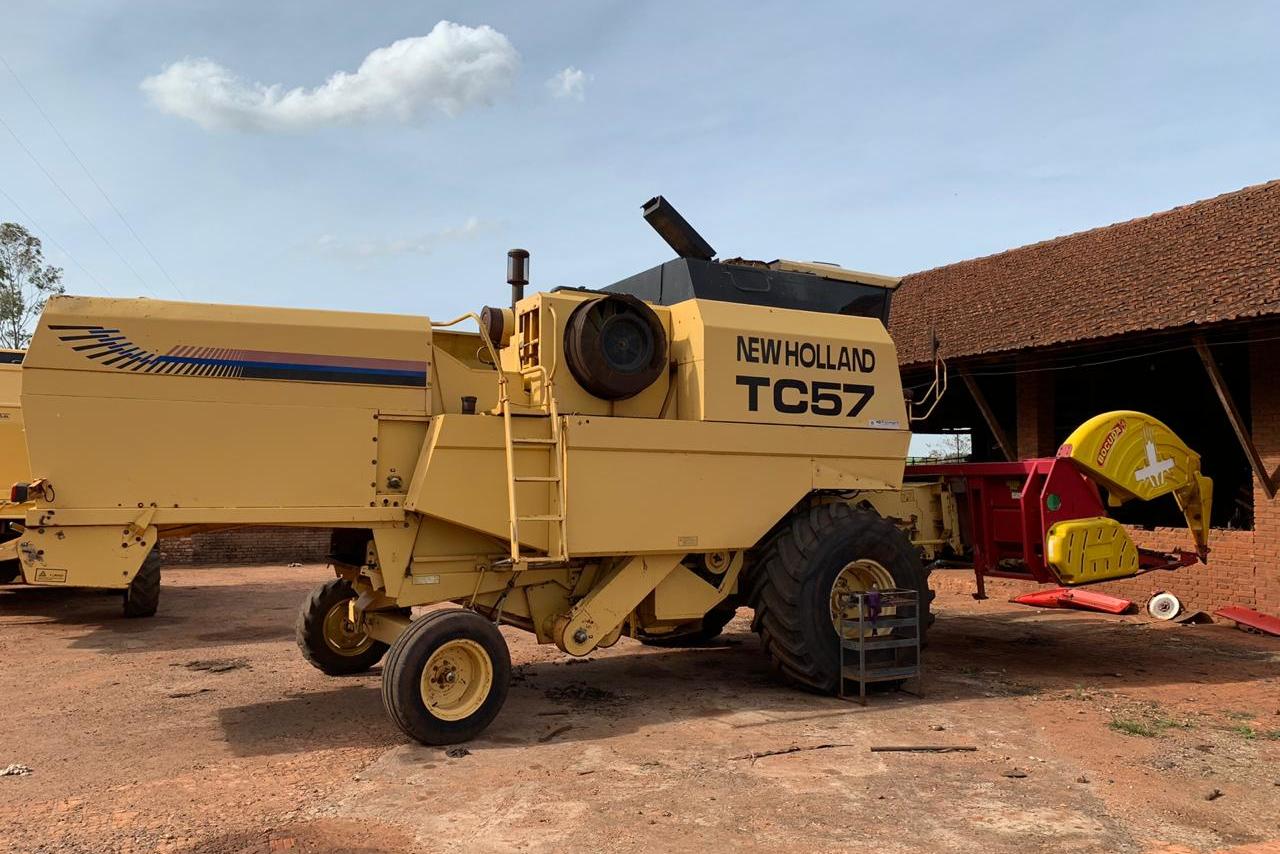 New Holland TC57  - 98/98 4
