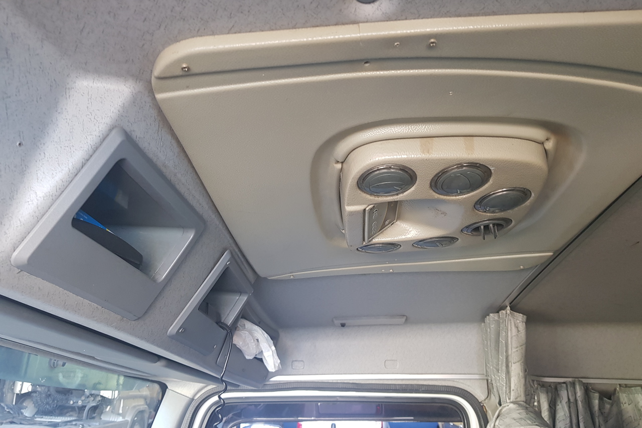 Mercedes Benz Atego 2425 - 09 10