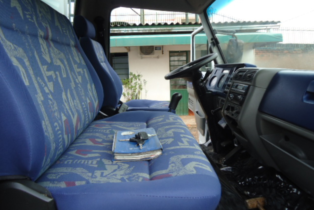 Volkswagen 8 150 - 02/02 13