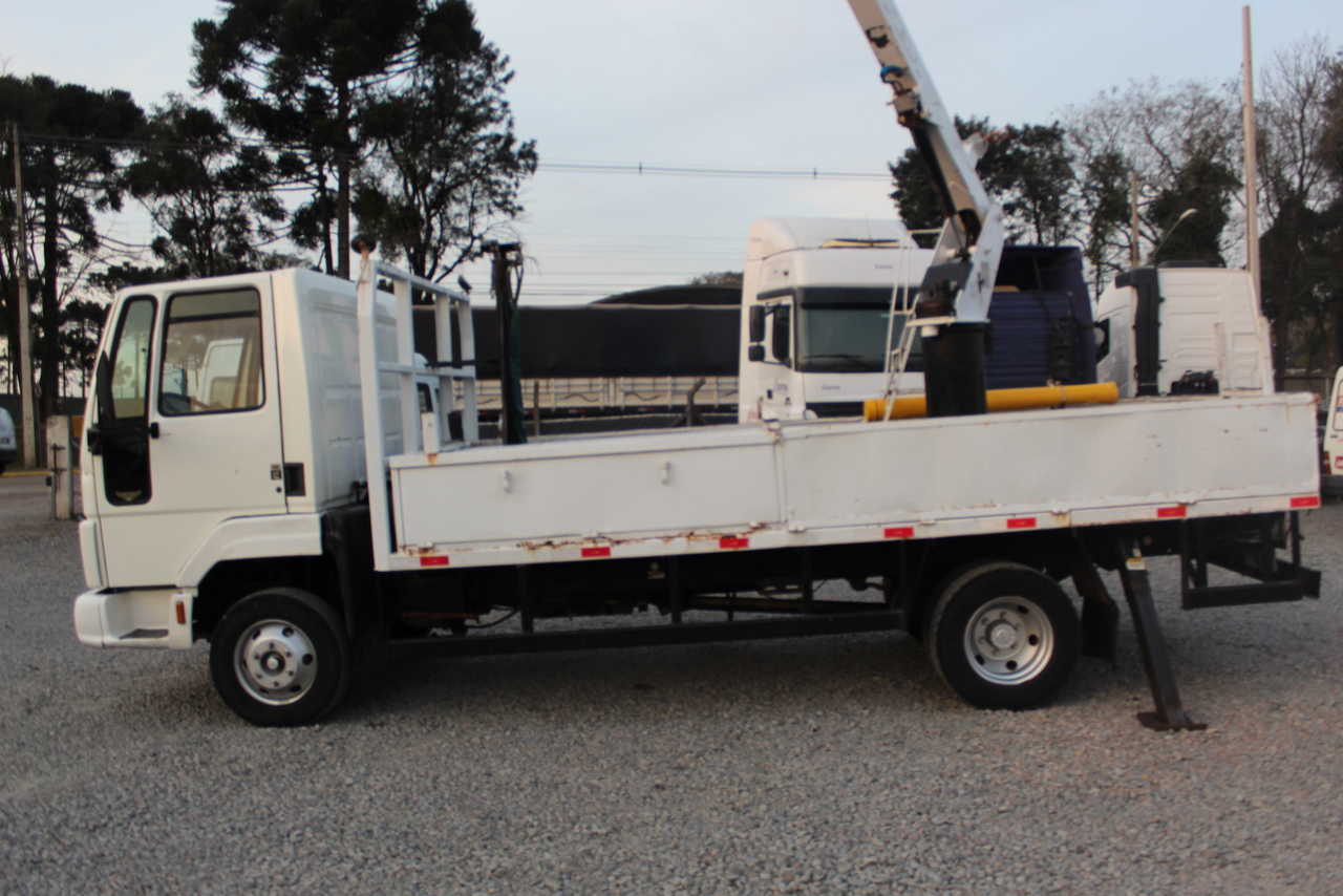 Ford Cargo712 - 09/10 4