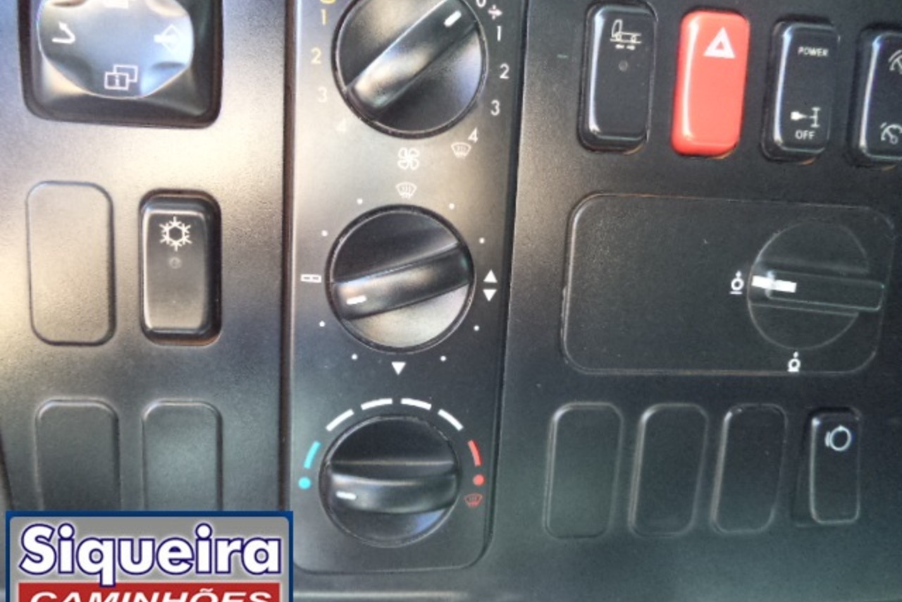 Mercedes Benz Atego 2430 - 14/14 13