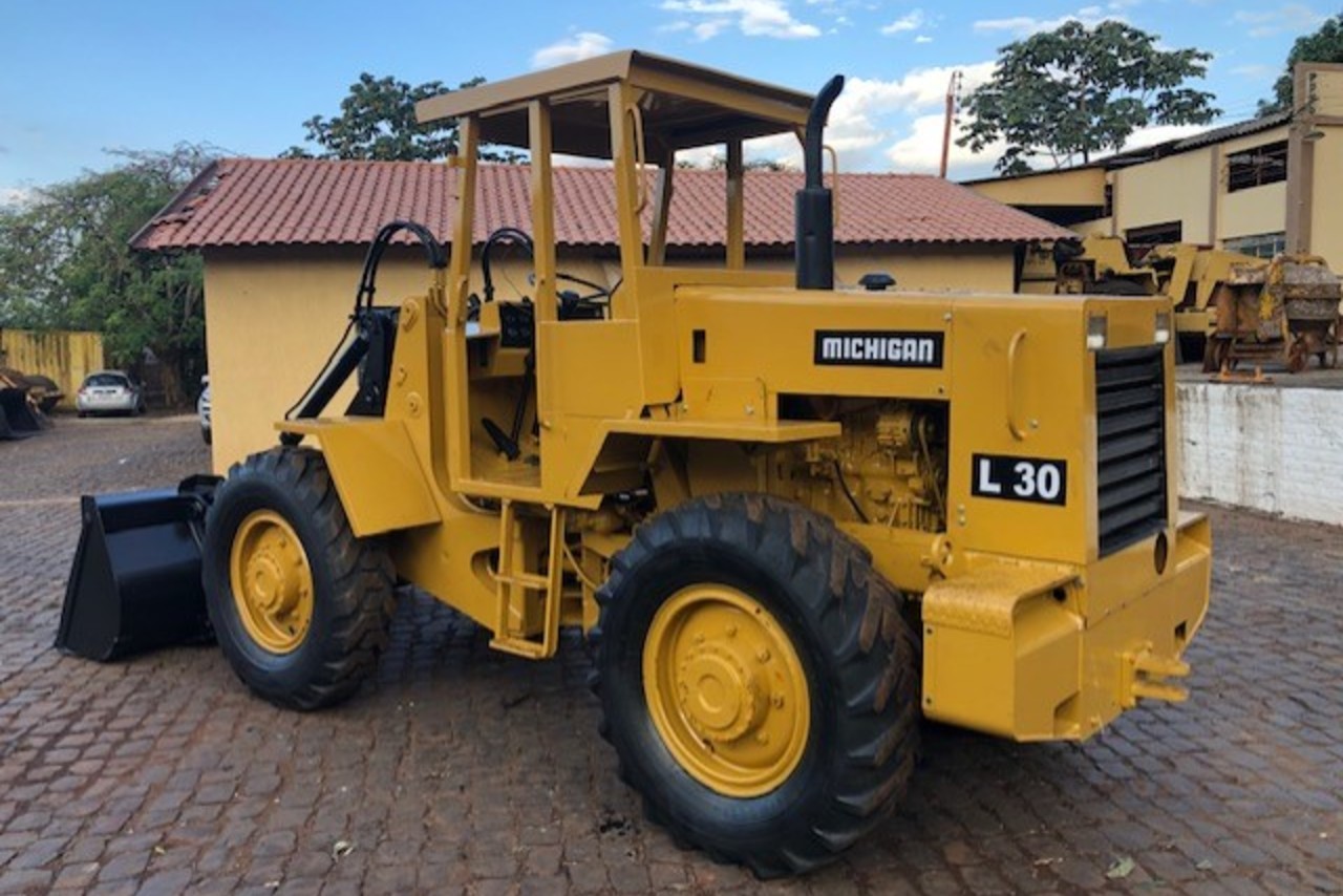 Michigan  L30 - 90/90 5