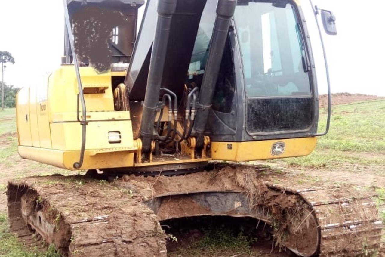Volvo  210 - 16/16 2