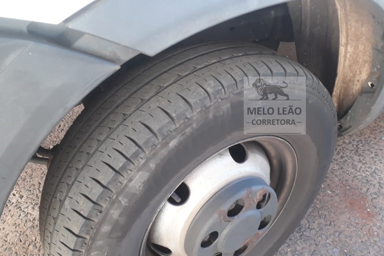 Iveco Daily Furgão 35s14 - 13/14 5