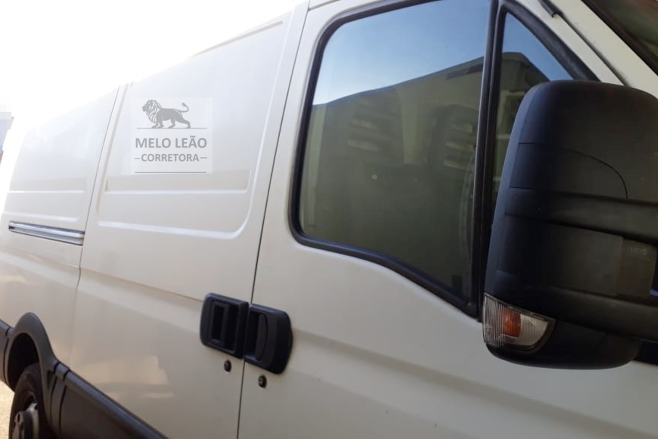 Iveco Daily Furgão 35s14 - 13/14 31