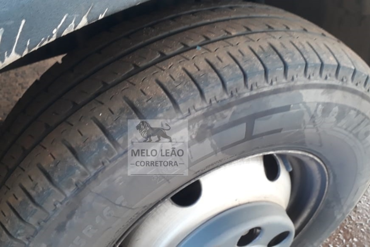 Iveco Daily Furgão 35s14 - 13/14 32
