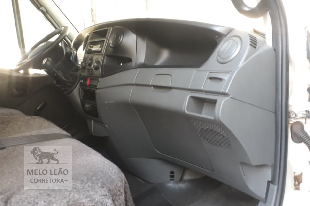 Iveco Daily Furgão 35s14 - 13/14 34