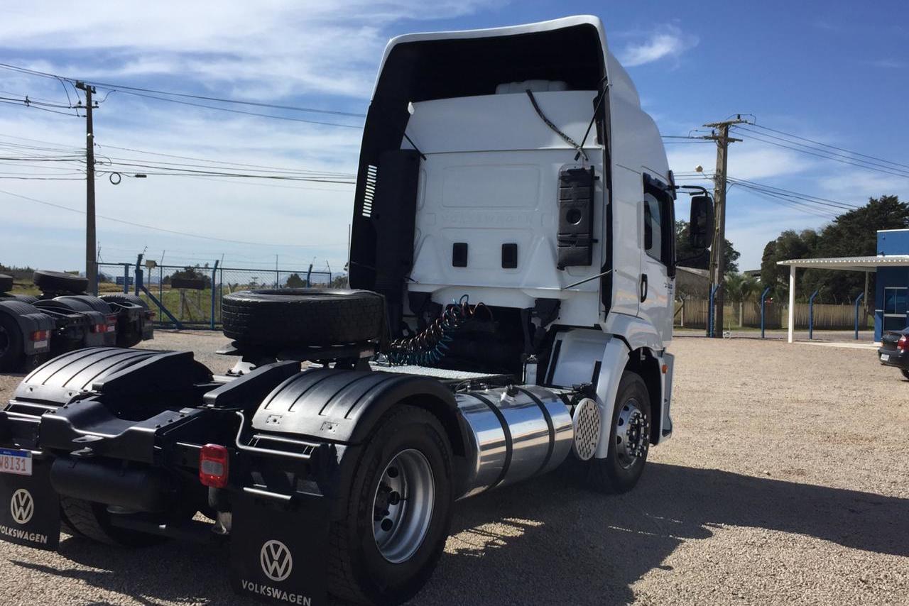 Volkswagen 19-320 Titan - 07/07 7