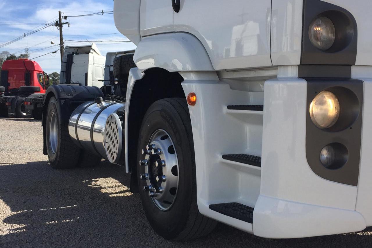 Volkswagen 19-320 Titan - 07/07 10