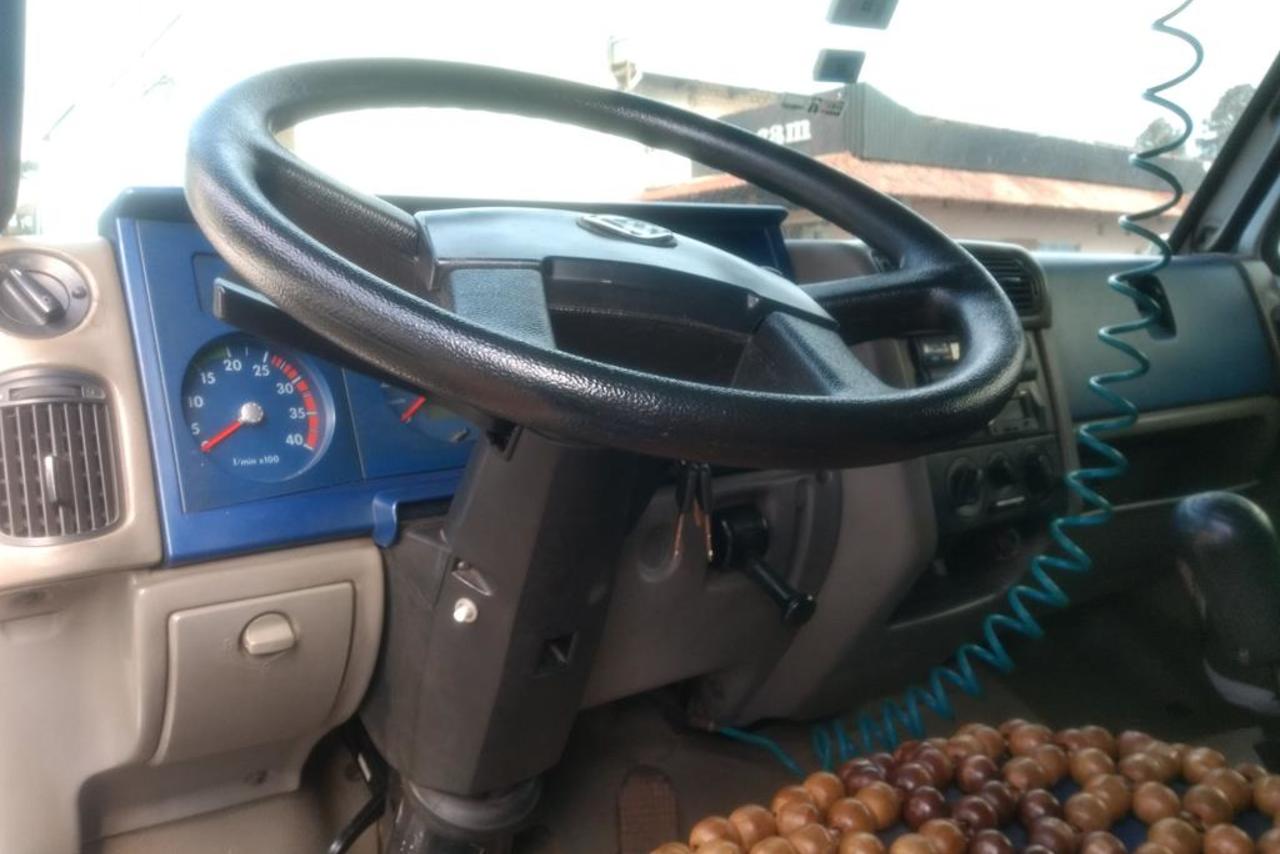 Volkswagen 8 150 - 02/02 7