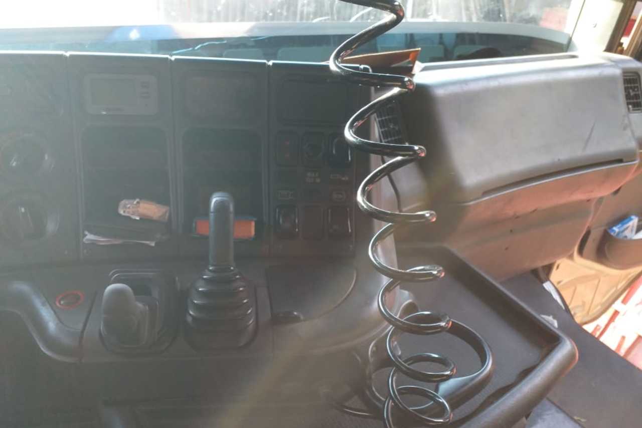 Scania 400 - 05/05 2