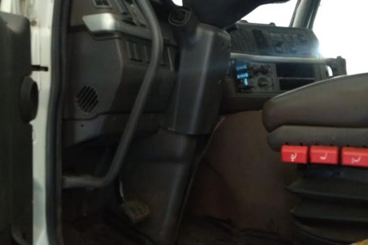 Volvo FM12 420 - 05/05 3