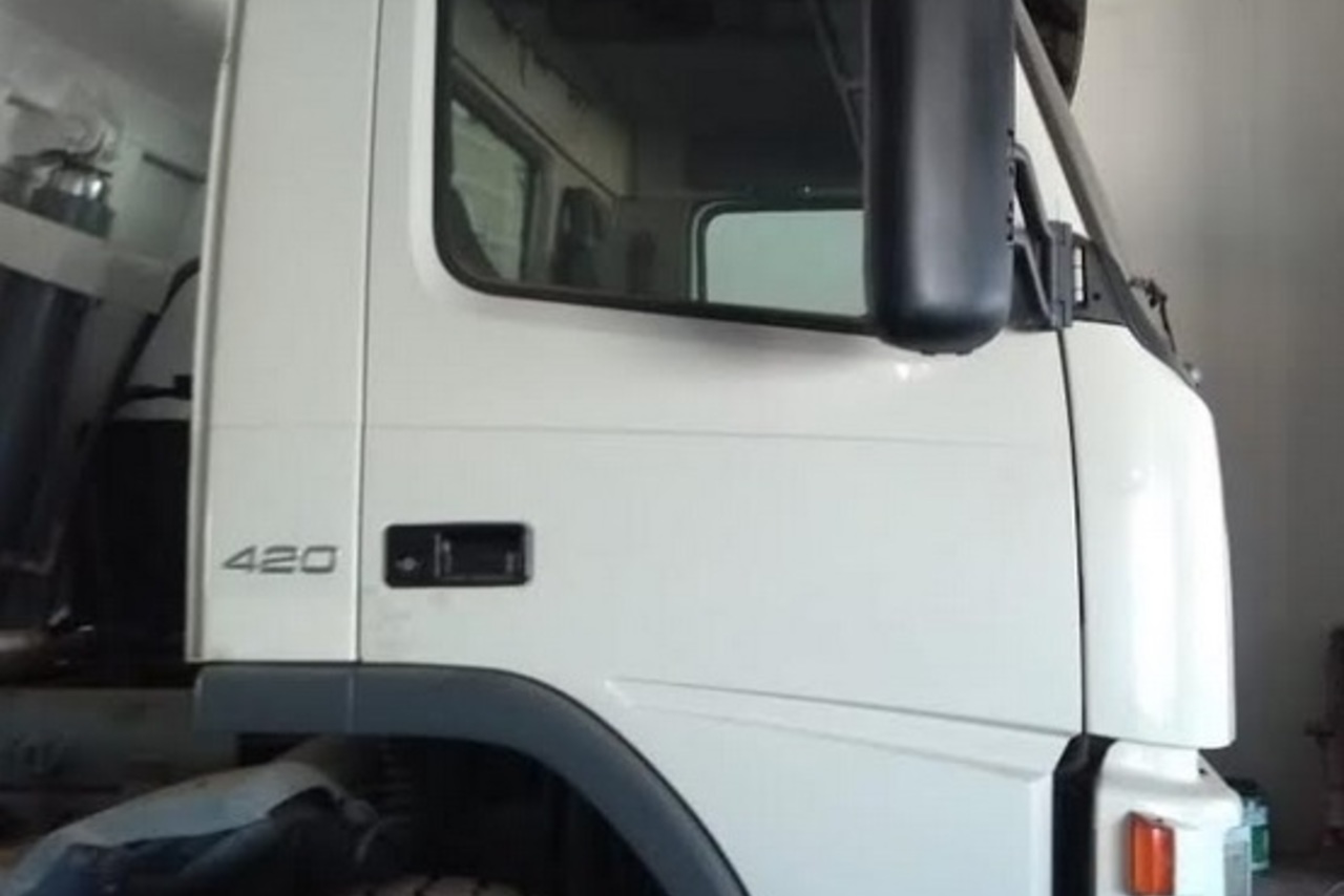 Volvo FM12 420 - 05/05 5