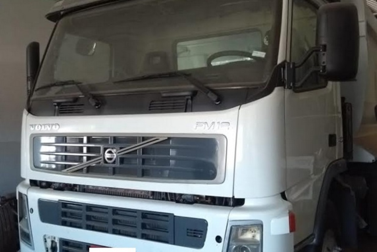 Volvo FM12 420 - 05/05 8