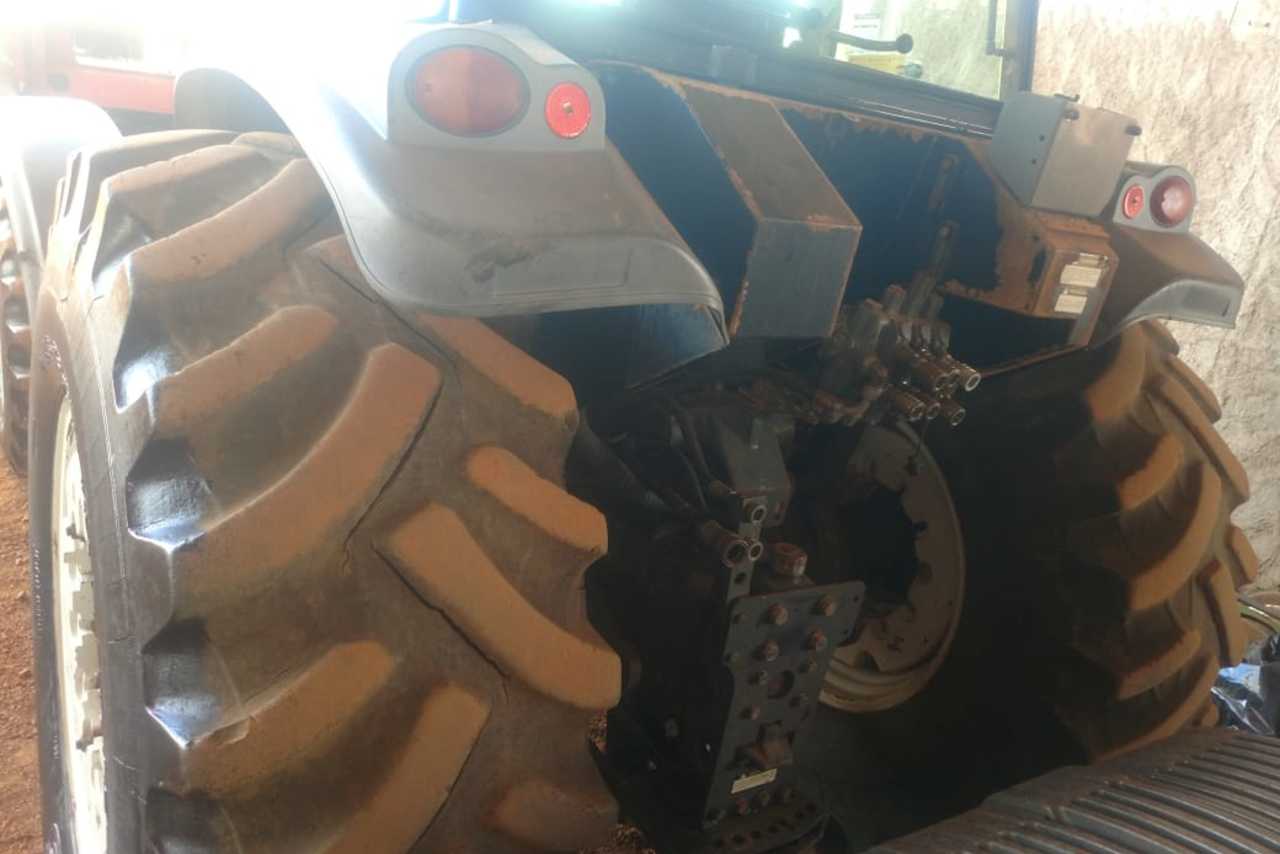 Valtra BH 185 - 10/10 8