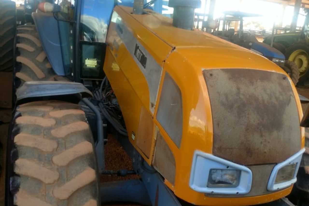 Valtra BH 185 - 10/10 12