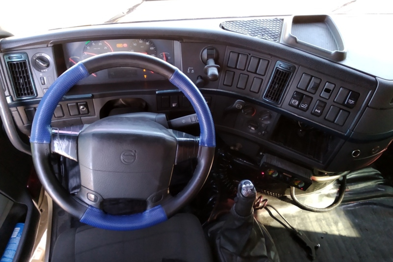 Volvo FH 380 - 05/05 11