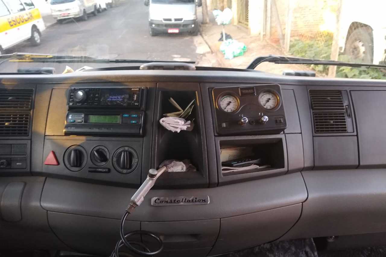 Volkswagen 24-250 E Constellation 3-Eixos - 09/09 5