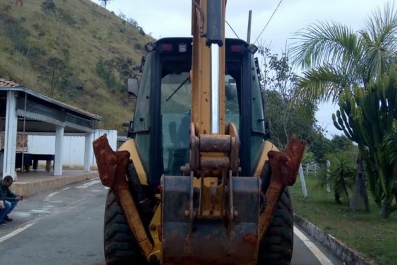 Caterpillar 416E - 10/10 5