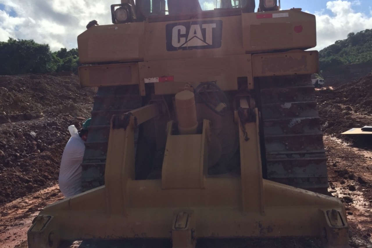 Caterpillar D6T - 11/11 2