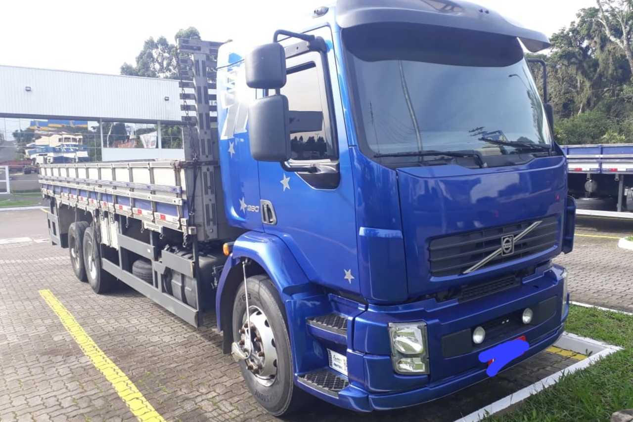Volvo VM260 - 11/11 4
