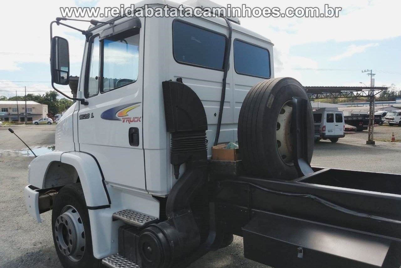 Mercedes Benz MB 1620 - 01/01 17
