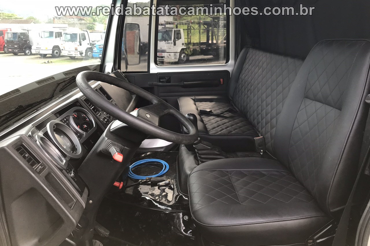 Ford Cargo815 - 08/08 8