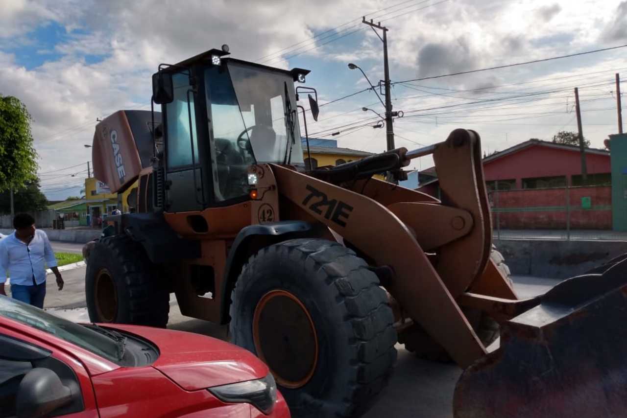 Case 721E - 12/12 7