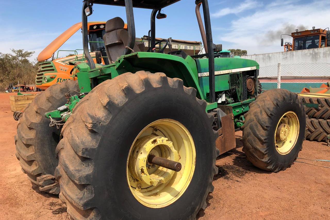 John Deere 7500  - 04/04 4