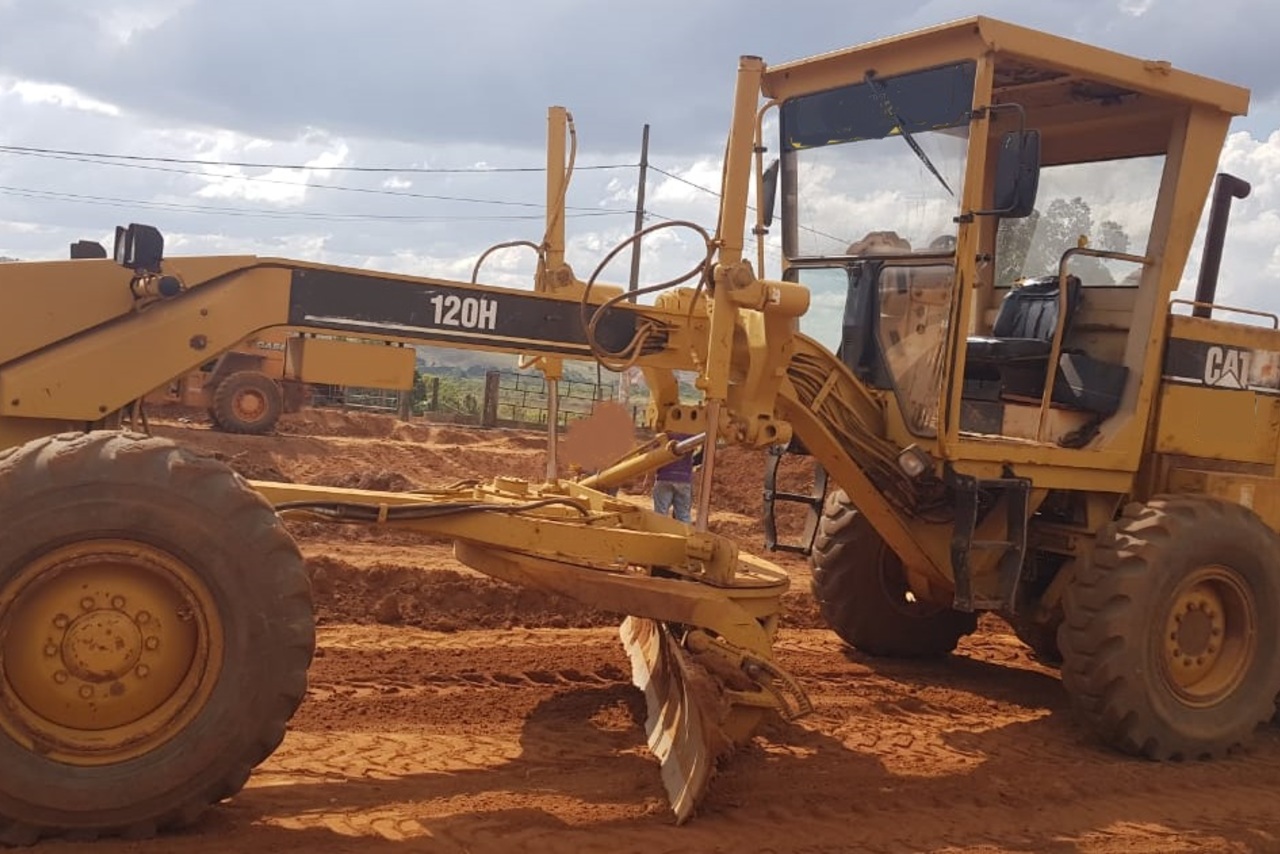 Caterpillar 120H - 04/04 3