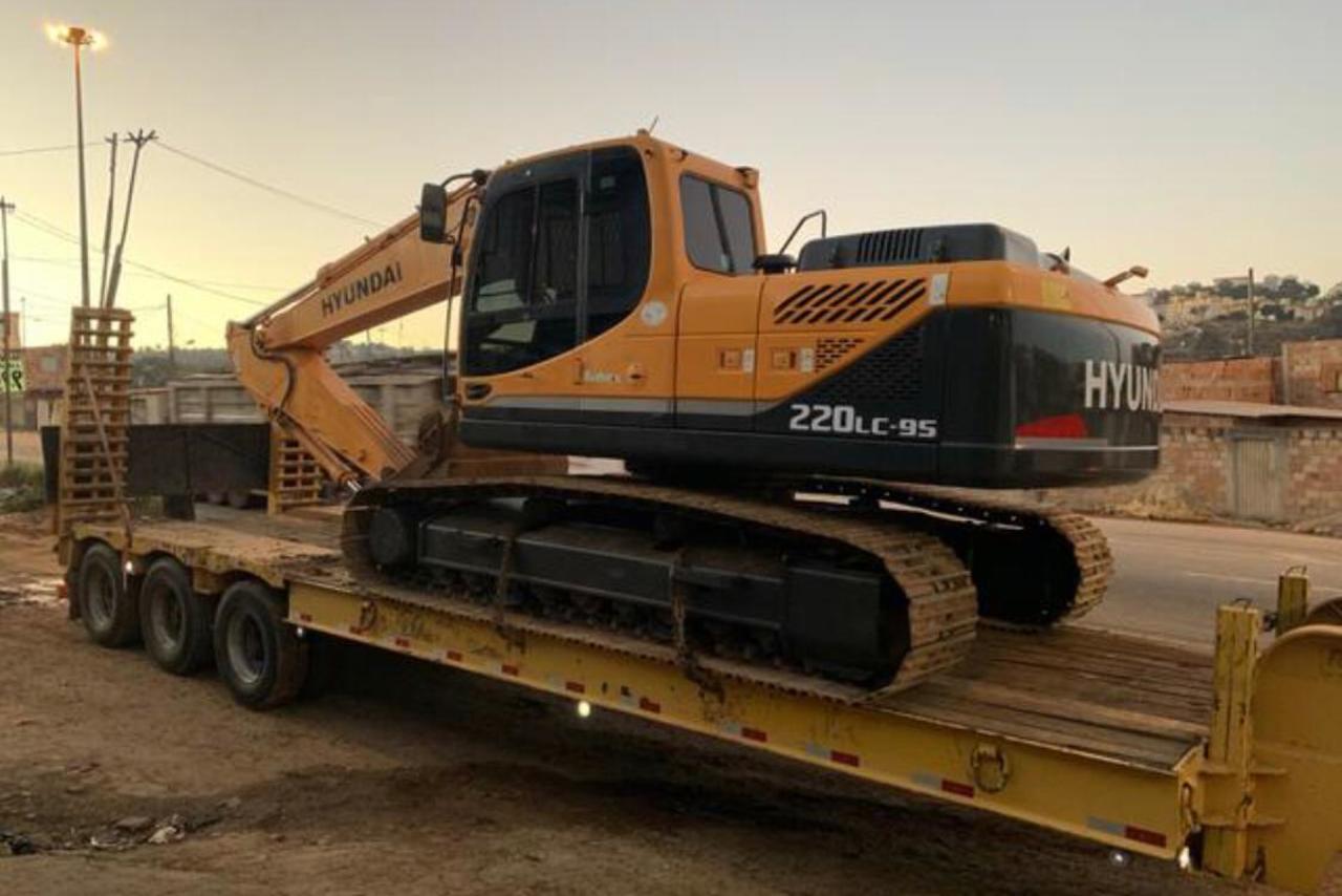 Hyundai R220 LC - 13/13 2