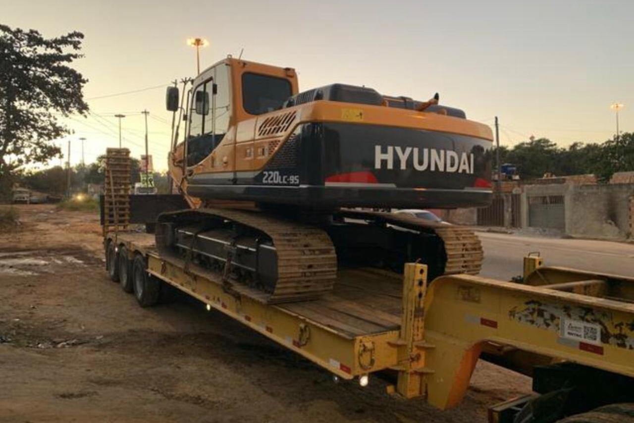 Hyundai R220 LC - 13/13 6