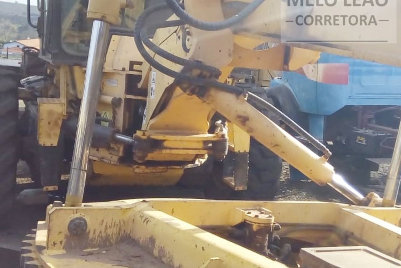 New Holland RG 140B - 01/01 11