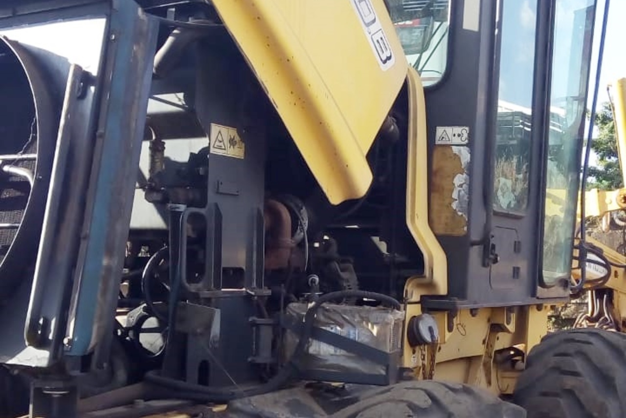 New Holland RG 140B - 01/01 14