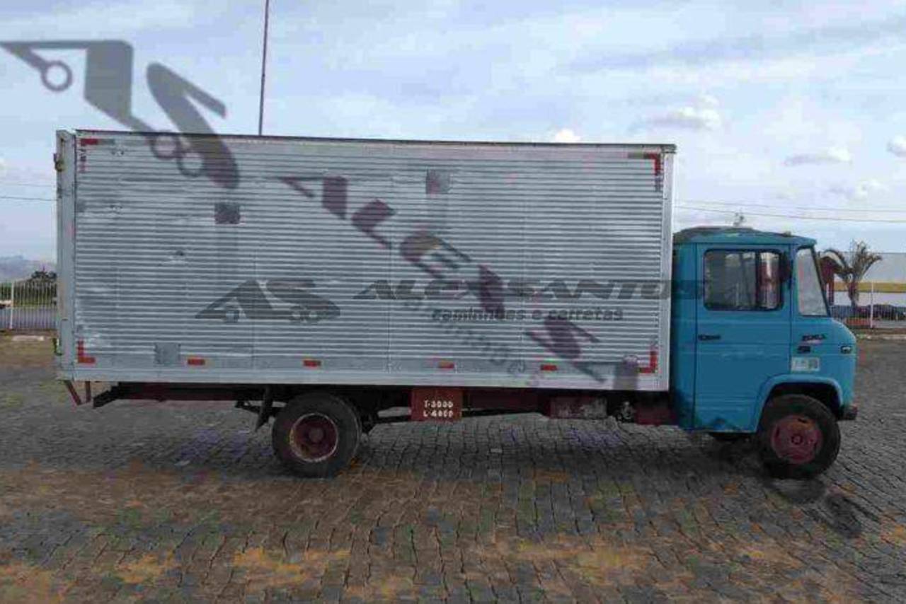 Mercedes Benz MB 708 - 88/88 4