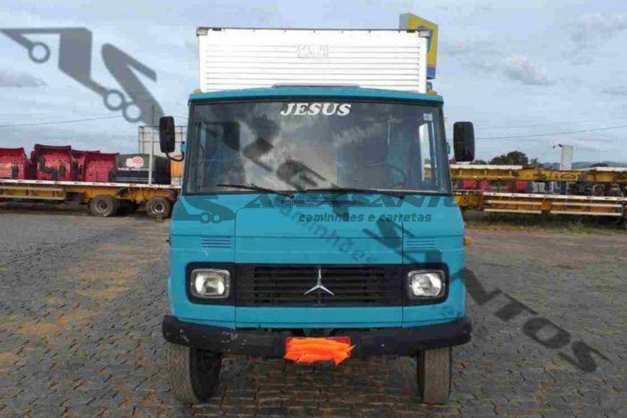 Mercedes Benz MB 708 - 88/88 5