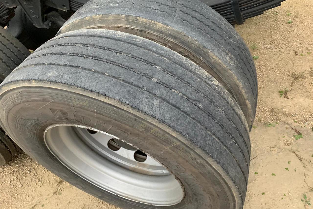 Ford Cargo2428 - 12/12 2