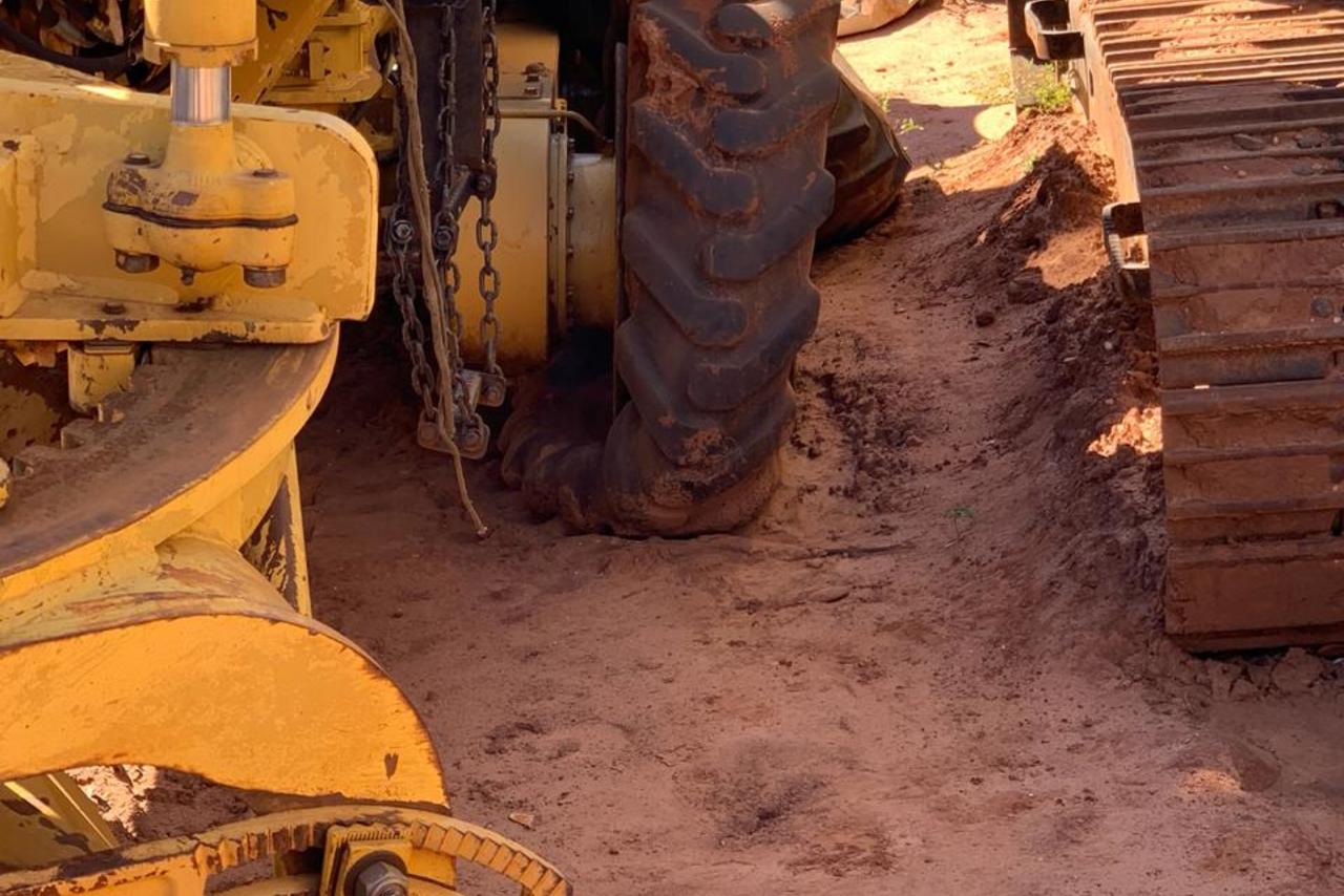 Caterpillar 120H - 09/09 3