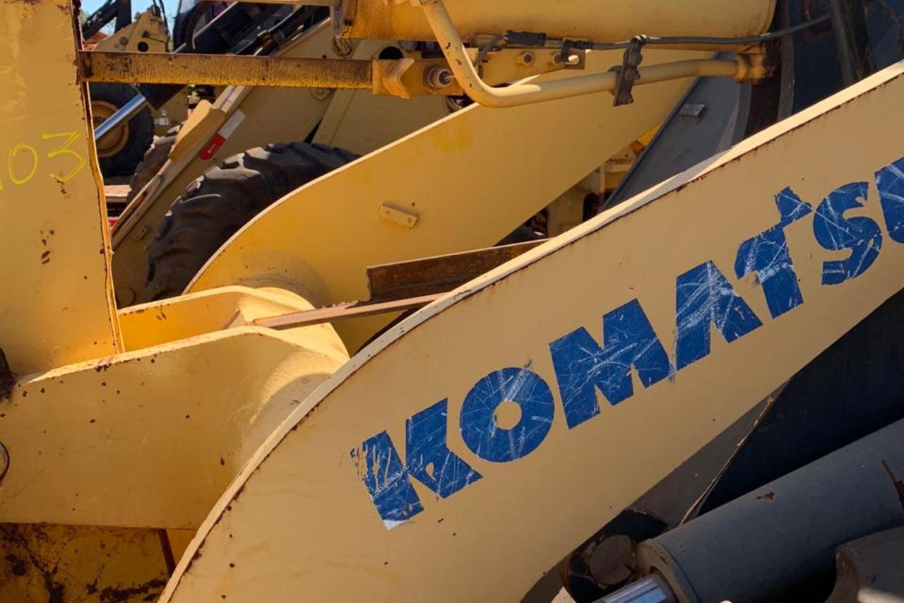 Komatsu WA200 - 10/10 2