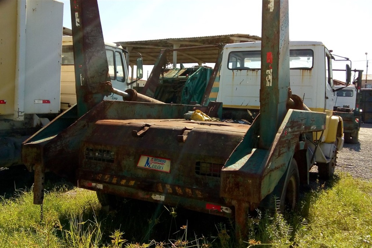 Mercedes Benz MB 1214 - 94/94 2