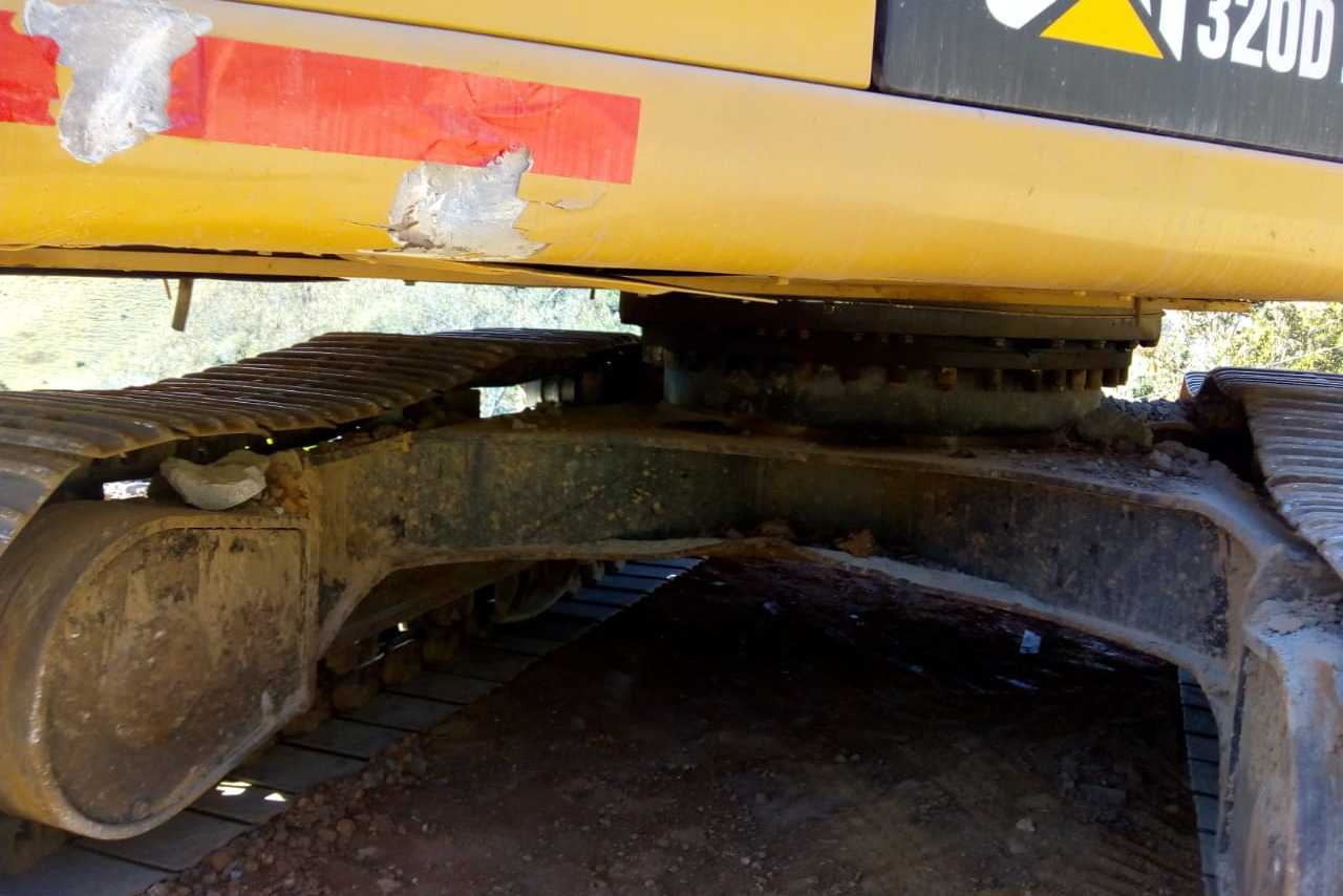 Caterpillar 320D2 - 13/13 15
