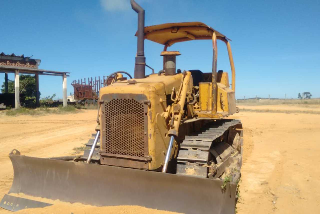 Caterpillar D4E - 89/89 5