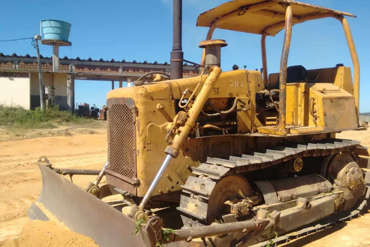 Caterpillar D4E - 89/89 6
