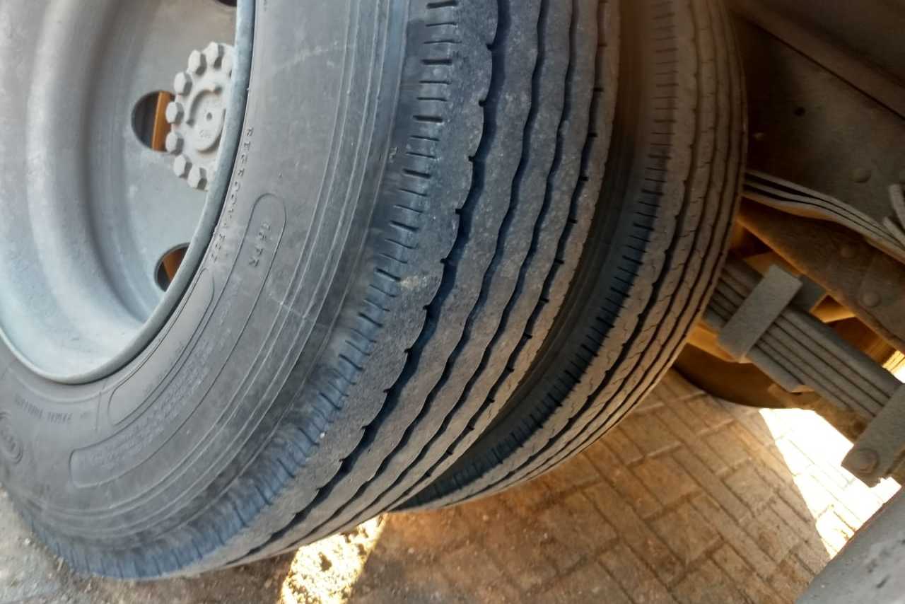 Volkswagen 8 160 - 13/13 7